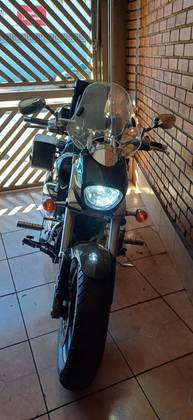 SUZUKI BOULEVARD M800 